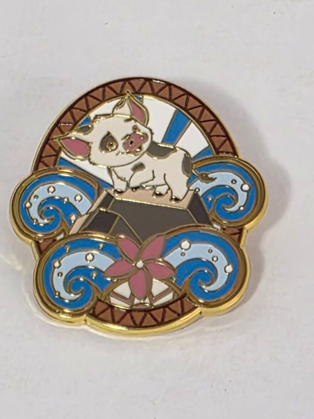 Disney Loungefly Moana Wave Mystery Pin Pua